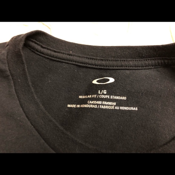 T Shirt - Picture 2 of 2